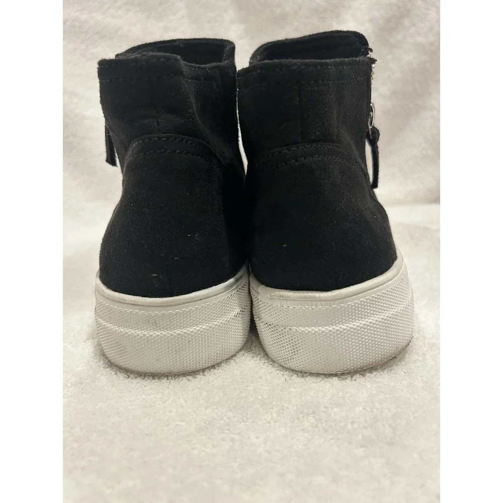 SODA Taylor Women Suede High Top Lace-Less Hidden Wedge‎ Sneaker US Size 9 Black